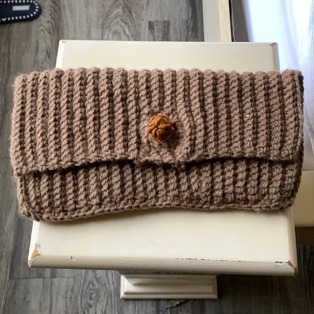 Hand made clutch